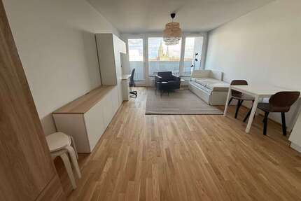 Wohnung zum Mieten in München 1.083,07 € 37.4 m²