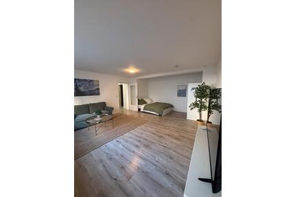 Charmante voll möblierte & top ausgestattete Wohnung in Stuttgart