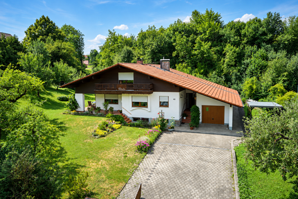 Haus zum Kaufen in Niederviehbach 689.000,00 € 154 m²
