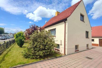 Gestalten statt suchen - Einfamilienhaus mit Garten und viel Potenzial - Schkeuditz Radefeld