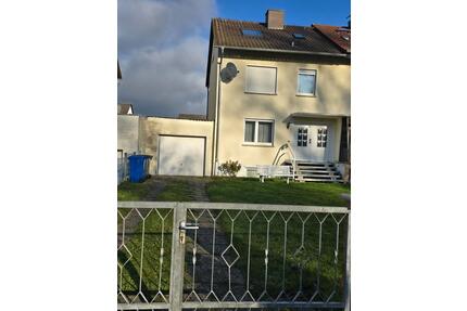 Von Privat DHH in Bruchköbel - 490.000,00&nbsp;EUR Kaufpreis, ca.&nbsp; 132,00&nbsp;m&sup2; in Bruchköbel (PLZ: 63486)