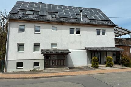 Mehrfamilienhaus in Deißlingen - 598.000,00&nbsp;EUR Kaufpreis, ca.&nbsp; 300,00&nbsp;m&sup2; in Deißlingen (PLZ: 78652)
