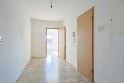 Schöne Helle 3 Zimmer Wohnung sofort frei – 780 € inkl. NK - Hiddenhausen