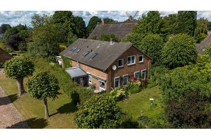 Haus zum Kaufen in Bönebüttel 155.000,00 € 138.49 m²