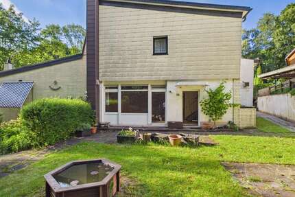 Haus zum Kaufen in Lüdenscheid 179.000,00 € 153.1 m²