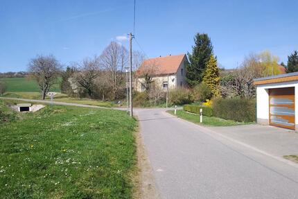 Sanierungsbedürftiges Haus in Pölsfeld, Ortsrandlage - Allstedt