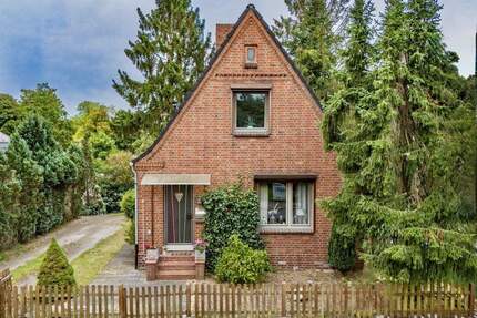 Baugrundstück mit Altbestand in Hamburg Bergedorf