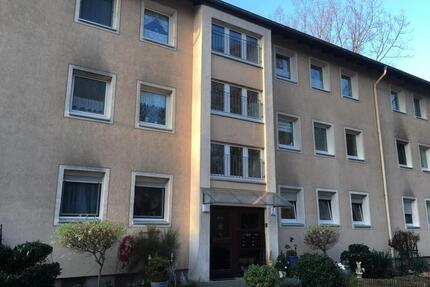 Bei VIVAWEST die Sonnenstrahlen auf dem eigenen Balkon genießen. - Essen Stadtbezirk VI