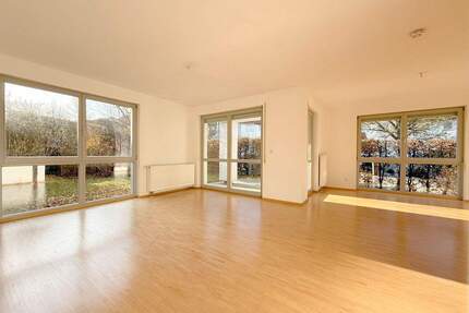 Doppelhaushälfte in Neckarsulm - 569.000,00&nbsp;EUR Kaufpreis, ca.&nbsp; 144,60&nbsp;m&sup2;&nbsp;Wohnfl&auml;che in Neckarsulm (PLZ: 74172) Amorbach