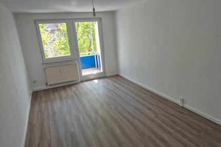 Gotha-3-Raum-Wohnung-Stadtlage - 420,00&nbsp;EUR Kaltmiete, ca.&nbsp; 60,00&nbsp;m&sup2; in Gotha (PLZ: 99867)