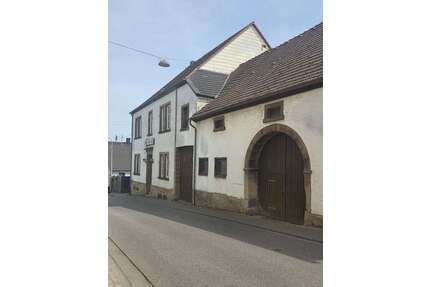 Haus zum Kaufen in Dennweiler - Frohnbach 299.500,00 € 344 m²