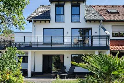 Haus zum Kaufen in Aschaffenburg 950.000,00 € 181 m²