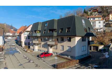 Wohnung zum Kaufen in Bad Berneck 218.000,00 € 141.37 m²