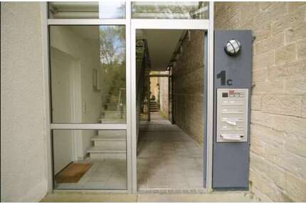 Wohnung zum Kaufen in Stuttgart 230.000,00 € 40 m²