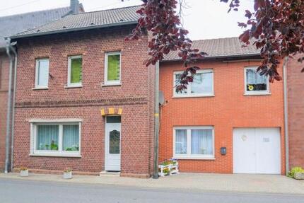 Reihenhaus mit Einliegerwohnung - Heinsberg