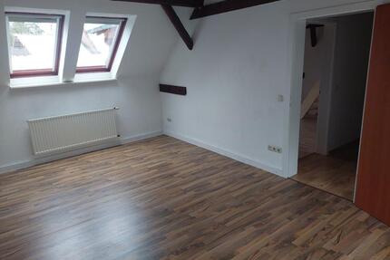 3 Zimmer Dachgeschosswohnung - 800,00&nbsp;EUR Kaltmiete, ca.&nbsp; 100,00&nbsp;m&sup2; in Südheide (PLZ: 29320)