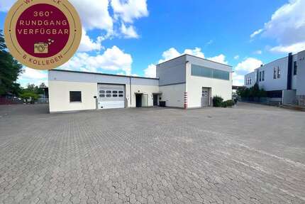 Halle in Schwabach 7.900,00 € 1438 m²
