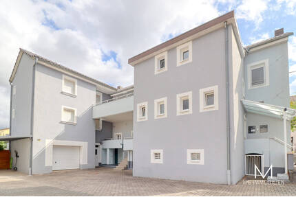 MG - Renoviertes Mehrfamilienhaus mit Büro nähe Homburg - Homburg / Jägersburg