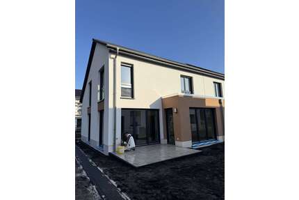 Haus zum Mieten in Braunschweig 1.750,00 € 126.65 m²