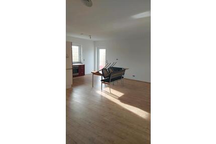 Wohnung, Einzimmerwohnung - 450,00&nbsp;EUR Kaltmiete, ca.&nbsp; 40,00&nbsp;m&sup2; in Wiesenfelden (PLZ: 94344)