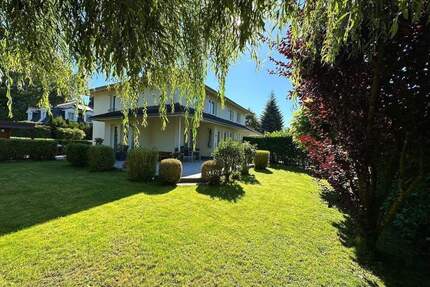 Doppelhaus mit hervorragenden Energiewerten in bester Lage! - Hamburg Sasel