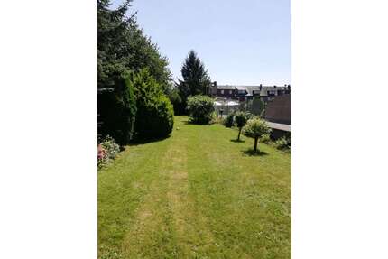 Grundstück zu verkaufen in Mönchengladbach 200.000,00 € 1093 m²