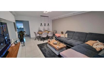 Helle 3-Zimmerwohnung OHNE Maklerprovision inkl. Stellplatz & EBK - Sachsenheim