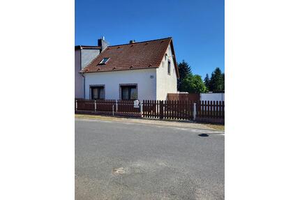 Haus mit Grundstück - 280.000,00&nbsp;EUR Kaufpreis, ca.&nbsp; 70,00&nbsp;m&sup2; in Velten (PLZ: 16727)
