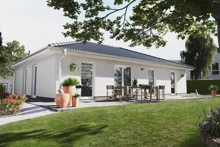 Halle (Saale) nördlich: Bungalow-Neubau auf 534 qm Baugrundstück - Könnern OT Kirchedlau