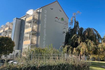 mit Aufzug ! 2-R-Wohnung mit Balkon in Lucka (Thür.) sofort verfügbar - W0263