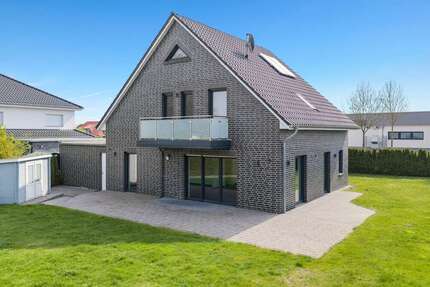 Haus zum Kaufen in Neustadt am Rübenberge 496.000,00 € 160 m²