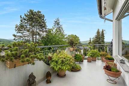 Wohnung zum Kaufen in Eppstein 420.000,00 € 135.92 m²
