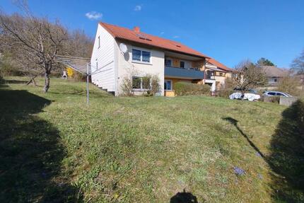 MFH in Ebern mit großem Garten - 450.000,00&nbsp;EUR Kaufpreis, ca.&nbsp; 240,00&nbsp;m&sup2; in Ebern (PLZ: 96106)