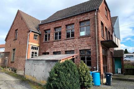 Sanierungsobjekt 240 m² in Waldbrunn-Lahr - Waldbrunn (Westerwald)