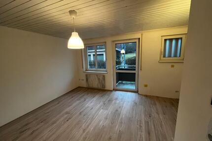 Wohnung zu vermieten - 460,00&nbsp;EUR Kaltmiete, ca.&nbsp; 45,00&nbsp;m&sup2; in Hof (PLZ: 95028) Altstadt
