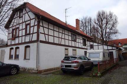 Zweifamilienhaus - 38.800,00&nbsp;EUR Kaufpreis, ca.&nbsp; 172,00&nbsp;m&sup2;&nbsp;Wohnfl&auml;che in Ammern (PLZ: 99974)