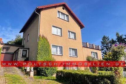 Geräumiges Doppelhaus mit großem Grundstück in ruhiger Wohnlage von Ronneburg