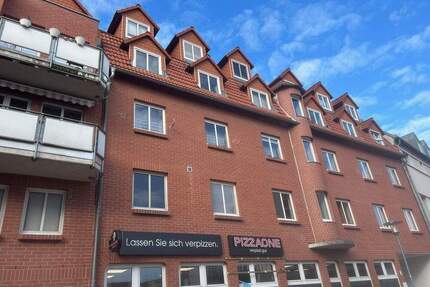 Selbermacher aufgepasst – helle 4 Zimmerwohnung mit Aufzug, Balkon + 1 NKM frei! - Merseburg