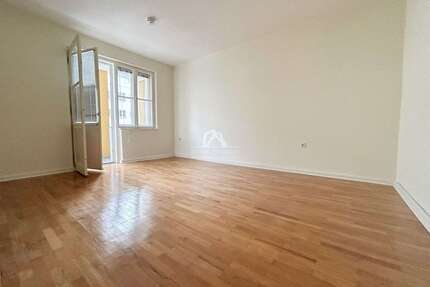 Wohnung zum Kaufen in Berlin 275.000,00 € 66.7 m²