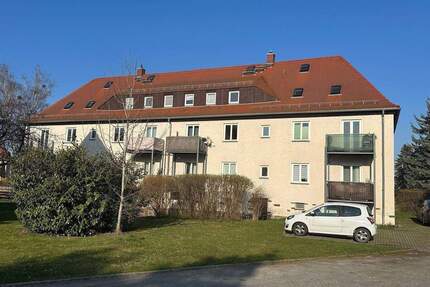Ruhige 2-Raum-Wohnung in Dresden mit EBK, Balkon, Glasfaser, Parkmöglichkeit