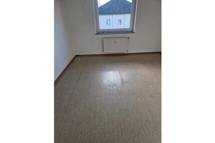 2 Zimmer Wohnung mit Balkon - 600,00&nbsp;EUR Kaltmiete, ca.&nbsp; 57,00&nbsp;m&sup2; in Spangenberg (PLZ: 34286)