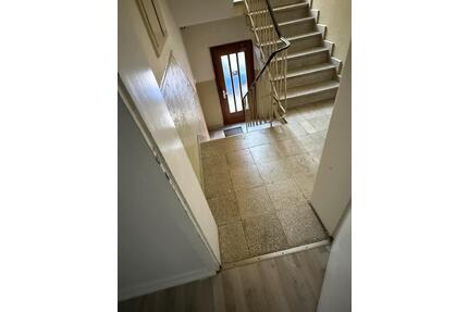 Wohnungen - Barmen - 850,00&nbsp;EUR Kaltmiete, ca.&nbsp; 55,00&nbsp;m&sup2; in Wuppertal (PLZ: 42287) Lichtenplatz