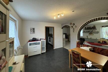 BERK Immobilien - Ihr neues Zuhause mit viel Platz und Potenzial in Erlenbach am Main