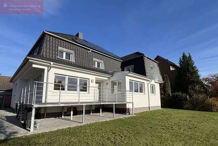 Haus zum Kaufen in Lehrte 790.000,00 € 271 m²
