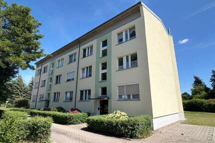 Wohnung zum Kaufen in Glaubitz 26.000,00 € 49.2 m²