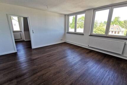 ** 695 € warm ** Highlight Altstadt Dom- & Schleiblick Hafen - 2-Zi-DG.Whg im Neubau-DG - Schleswig