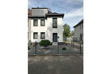 Haus zum Kaufen in Oer-Erkenschwick 494.000,00 € 165.98 m²