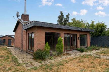 Haus zum Kaufen in Troisdorf 438.000,00 € 117.39 m²