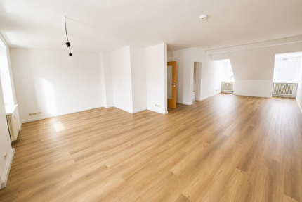 Wohnung zum Mieten in Würzburg 1.690,00 € 147 m²