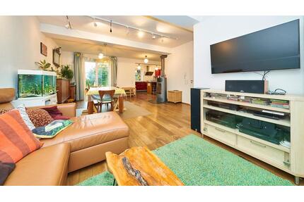 2,53,5 Zi-Whg Altbau mit Charm, hochwertiger EBK und SW-Terasse - Ludwigsburg Eglosheim